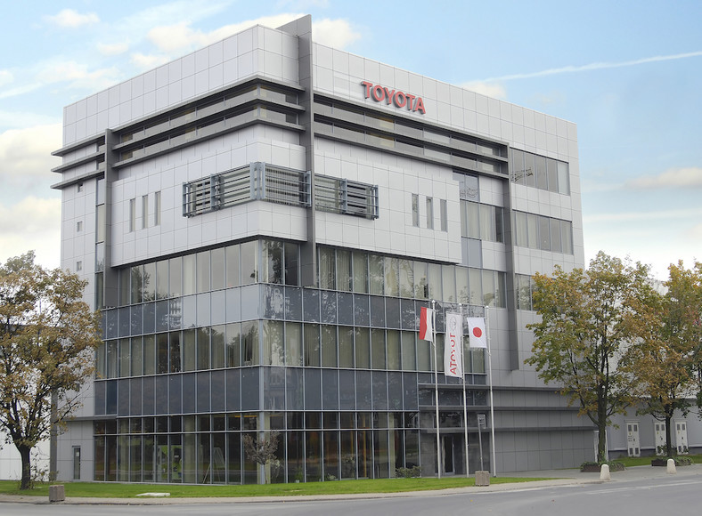 25 lat Toyoty w Polsce
