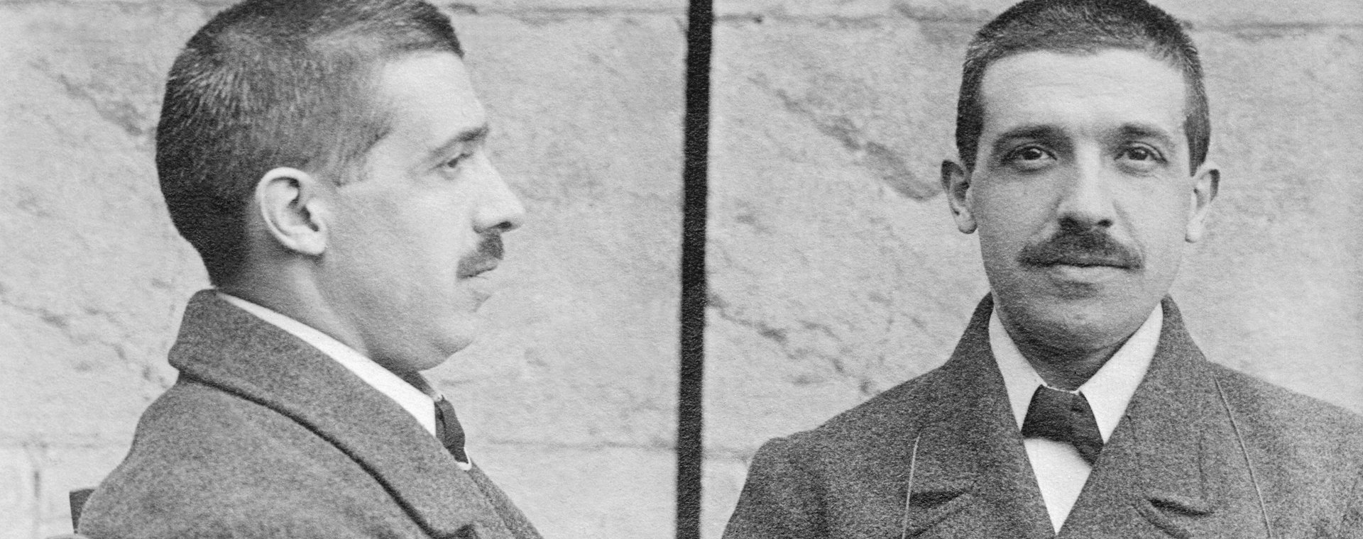 Charles Ponzi na zdjęciu z policyjnej kartoteki, 13 sierpnia 1920 r.