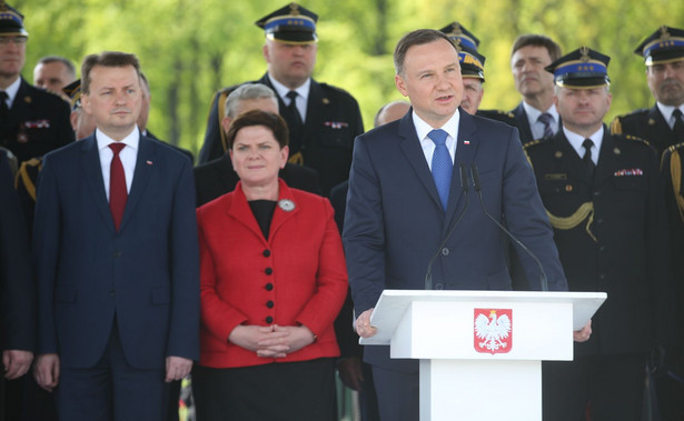 Duda pogratulował Macronowi zwycięstwa. "Liczę też na wzmocnienie współpracy w ramach Trójkąta Weimarskiego"