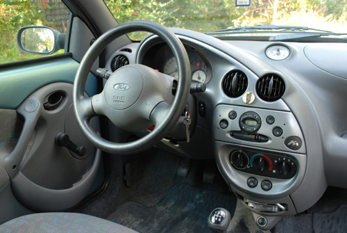 Ford KA 1.3 - Korodujący ekscentryk