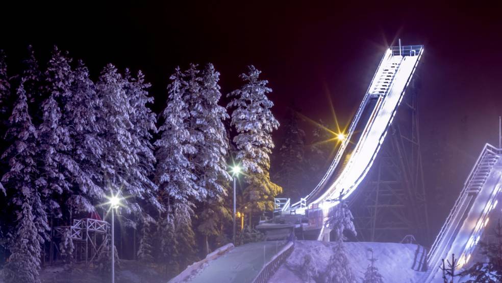 Ski Jumps - Artwork: Tło