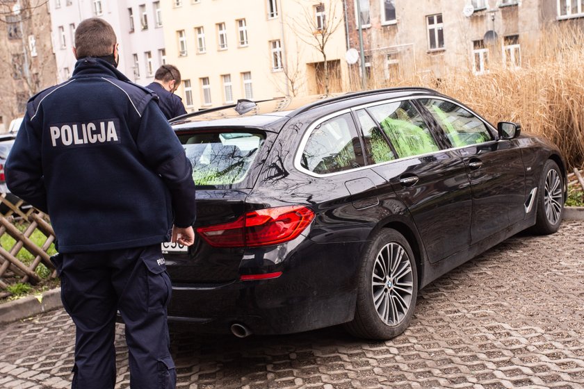 Luksusowe auto zdewastowane na Nadodrzu. Zuchwałość nie zna granic!