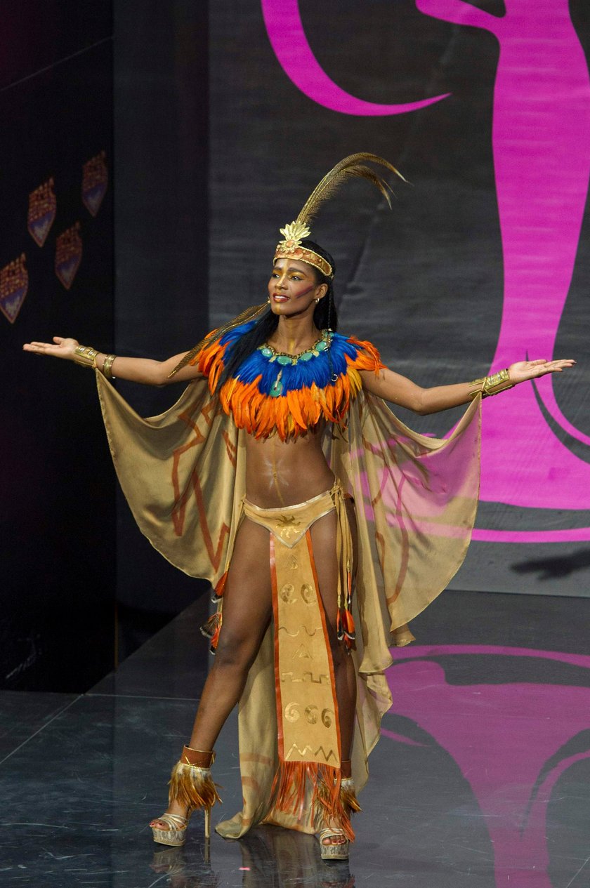 Miss Haiti - Mondiana Pierre