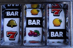 Udostępnianie lokalu pod nielegalny hazard będzie karane grzywną