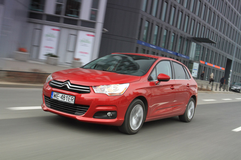 Test Citroena C4 1.6 HDI: nie tylko szata się liczy