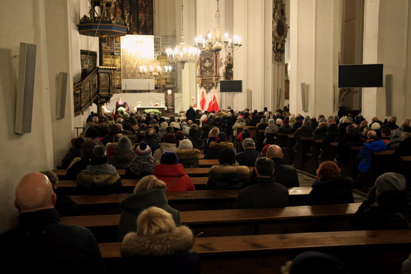 Światełko Adamowicz.