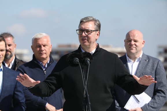 "MISLIMO DA ZNAMO KOJA LICA JE TREBALO DA IZVRŠE POSLEDNJI KORAK" Vučić povodom pronalaska EKSPLOZIVA kod Kanjiže: "Geopolitičke igre nas neće ostaviti na miru"