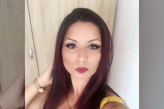 DOK SE BORILA SA RAKOM, MUŽ NAŠAO NOVU Naša pevačica umrla u 41. godini nakon teške borbe, izdaju nije mogla da oprosti: "Prodala sam zlato za njegove dugove"