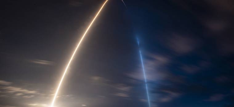 Historyczna misja SpaceX na nowych zdjęciach. Zapierają dech