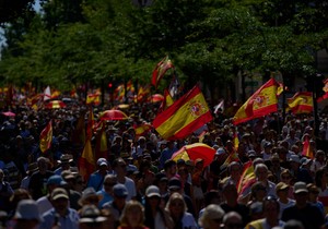 Protest u Madridu protiv vlade Pedra Sančeza