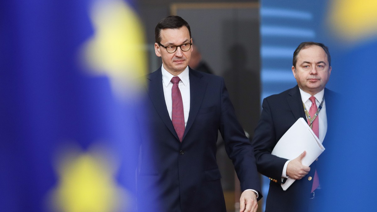 Mateusz Morawiecki i Konrad Szymański w Brukseli 