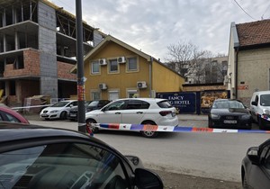 Izboden taksista u Novom Sadu 