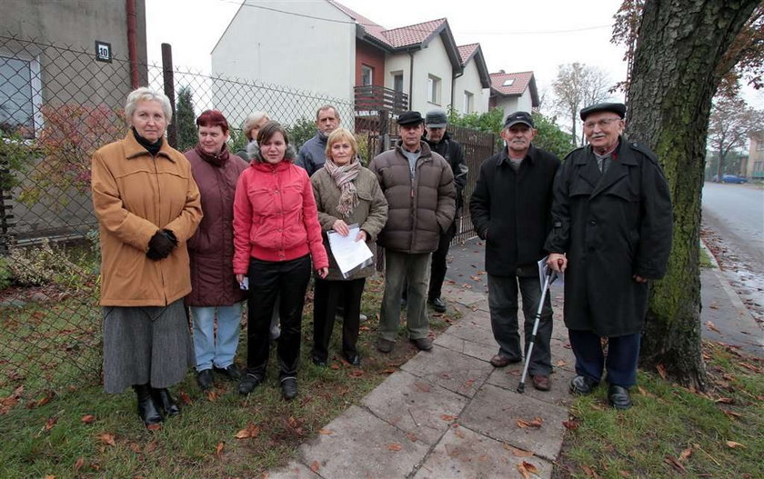 Nie chcą anteny. Boją się chorób