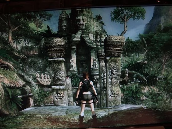 Tomb Raider: Underworld. Sterowanie za pomocą analogowych „grzybków” było zbyt frustrujące