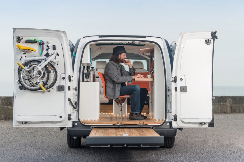 Nissan e-NV200 WORKSPACe