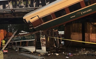 Katastrofa w USA: Wykoleił się pociąg pasażerski, są ofiary