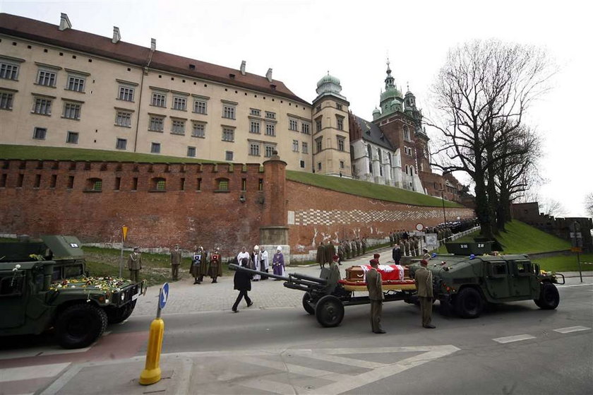 Czekają na zwrot kosztów pogrzebu prezydenta