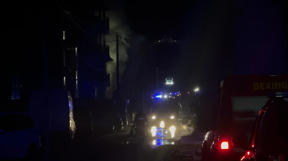 Požar, Surčin, kineski magacin