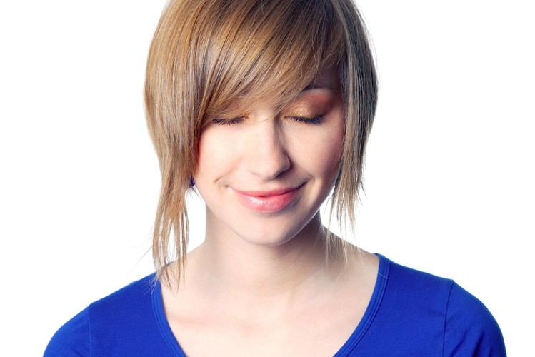 Żółte zgrubienia na powiekach