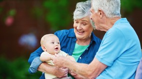 Stulatkowie pomogą chorym dzieciom. Ten gen może uratować życia wielu osób