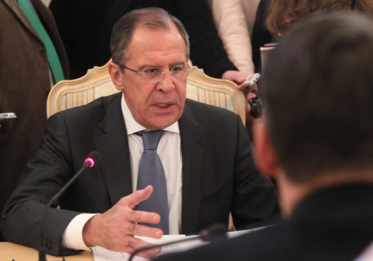 Siergiej Ławrow i Radosław Sikorski