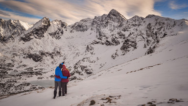 Sześć szlaków w Tatrach na bezpieczne wędrówki zimą