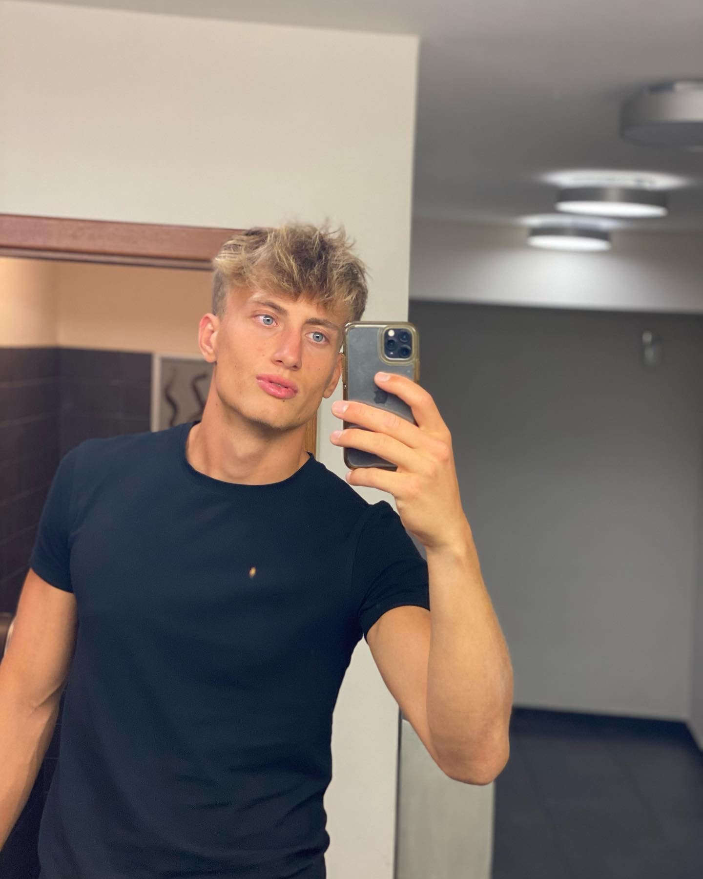 David Vitásek sa zviditeľnil vďaka markizáckej šou Love Island.