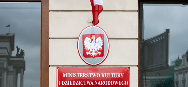 Afera w Instytucie Różnorodności Językowej. Oskarżenia o mobbing i donosy