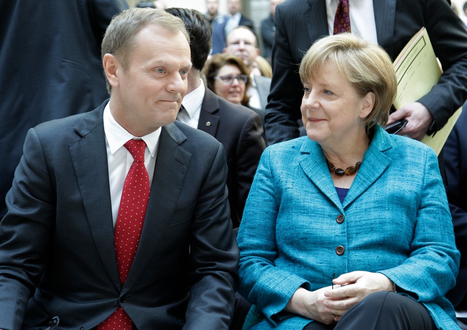 Angela Merkel i Donald Tusk w 2013 r. podczas premiery książki "Angela Merkel - kanclerz i jej świat" 