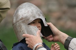 Rycerze rozbijają obóz w Warszawie. Będą walki