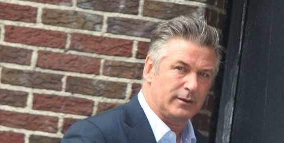 Alec Baldwin: "Nincsenek szavak arra a döbbenetre és szomorúságra, amit a tragédiával kapcsolatban érzek" /Fotó: Northfoto