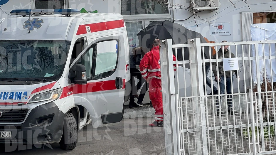 Dovođenje dečaka ubice u bolnicu