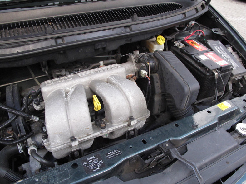 Auto z ogłoszenia: Chrysler Voyager - zardzewiały diesel czy benzyniak w dobrym stanie?