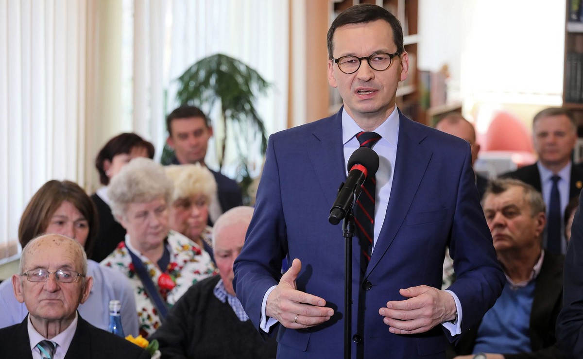 Premier: Niektórzy mówią o deficycie budżetowym, a ja chcę przede wszystkim mówić o deficycie solidarności