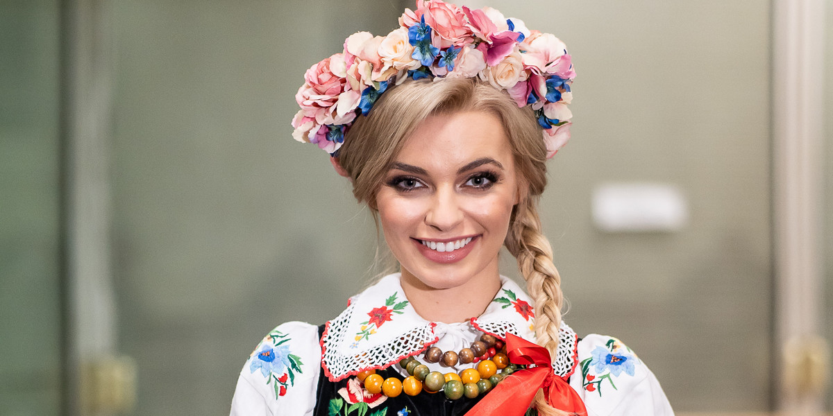 Miss World 2021. Miss Polonia Karolina Bielawska będzie jak Kręglicka?