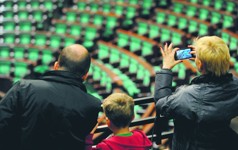 Śledzimy postępowanie polityków, jesteśmy skłonni oceniać ich surowo. A jednocześnie bagatelizujemy swoją nieuczciwość