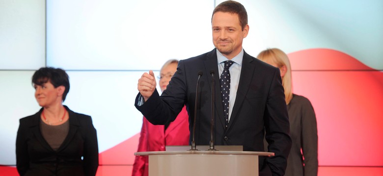 Pierwsze kroki e-ministra z Brukseli