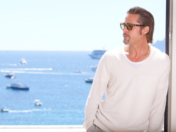 Brad Pitt w kostiumie kurczaka przekonywał ludzi do wizyty w restauracji