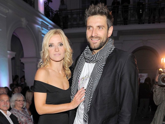 Wczoraj jeden z tabloidów doniósł o poważnych kłopotach w związku Joanny Koroniewskiej i Macieja Dowbora