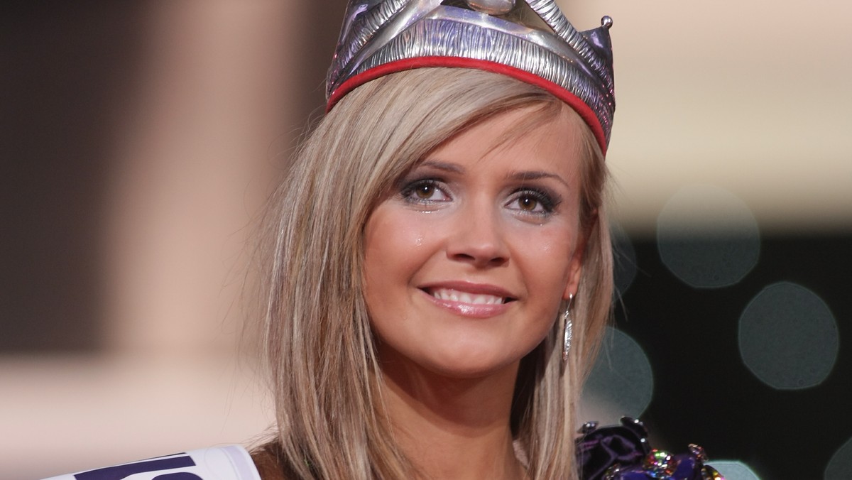 ŁÓDŹ FINAŁ KONKURSU MISS POLONIA 2008 JAKUBOWSKA