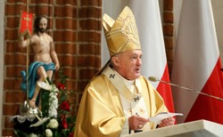 Kard. Nycz o wyborach: To jest ta sama obawa, dla której ludzie boją się iść do kościoła