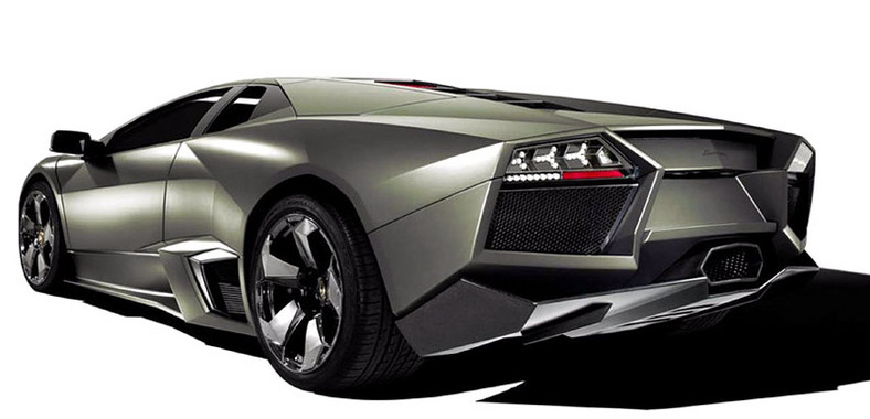 IAA Frankfurt 2007: Lamborghini Reventon – supersport w wojskowym stylu