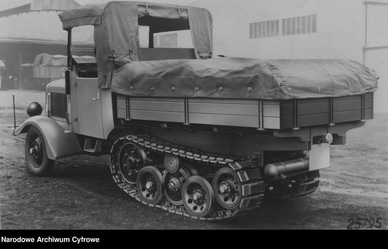 Półgąsienicowy pojazd ciężarowy Daimler-Benz LR-75 "Zwitter"