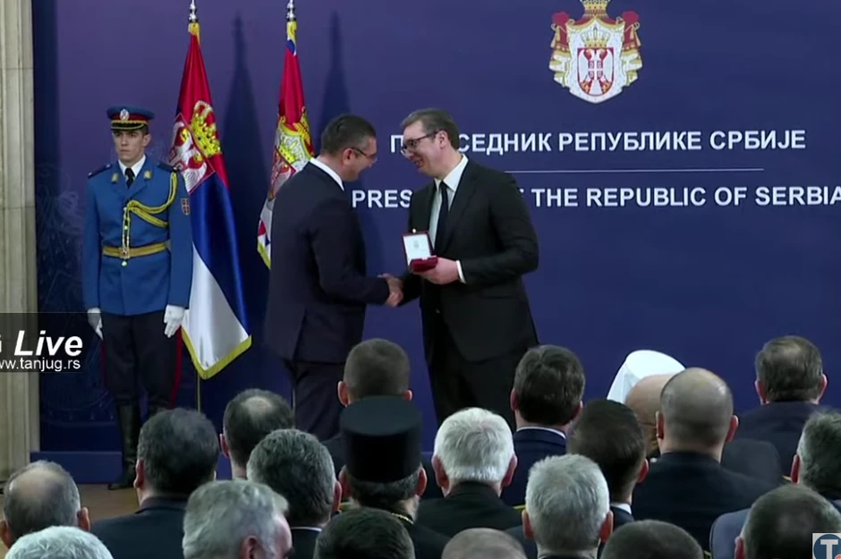 Dodela priznanja Slavoljubu Stojadinoviću 