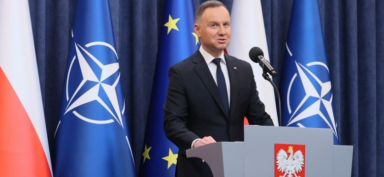 "Spisek autobusowy" Trzaskowskiego powstrzymał Dudę? "Wyjazd został zastawiony"