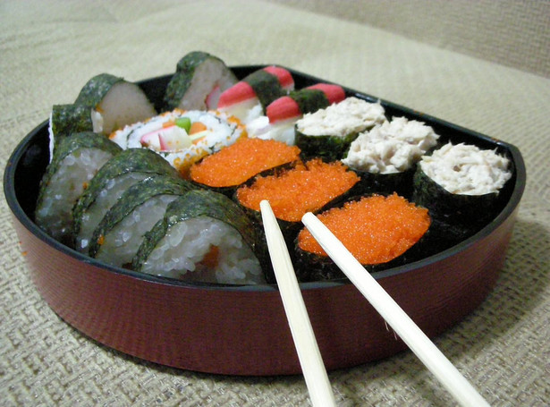 Sushi i kalmary zamiast karpia i pierogów