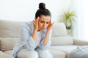 A pszichoterapeuta figyelmeztet: ez az első jele annak, hogy a stressz már erős szorongássá vált