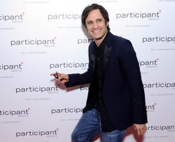 Gael García Bernal zdolny, przystojny i do wzięcia