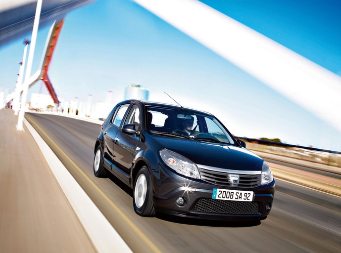 Do wyboru są dwa motory benzynowe - 1.4/75 KM i 1.6/87 KM