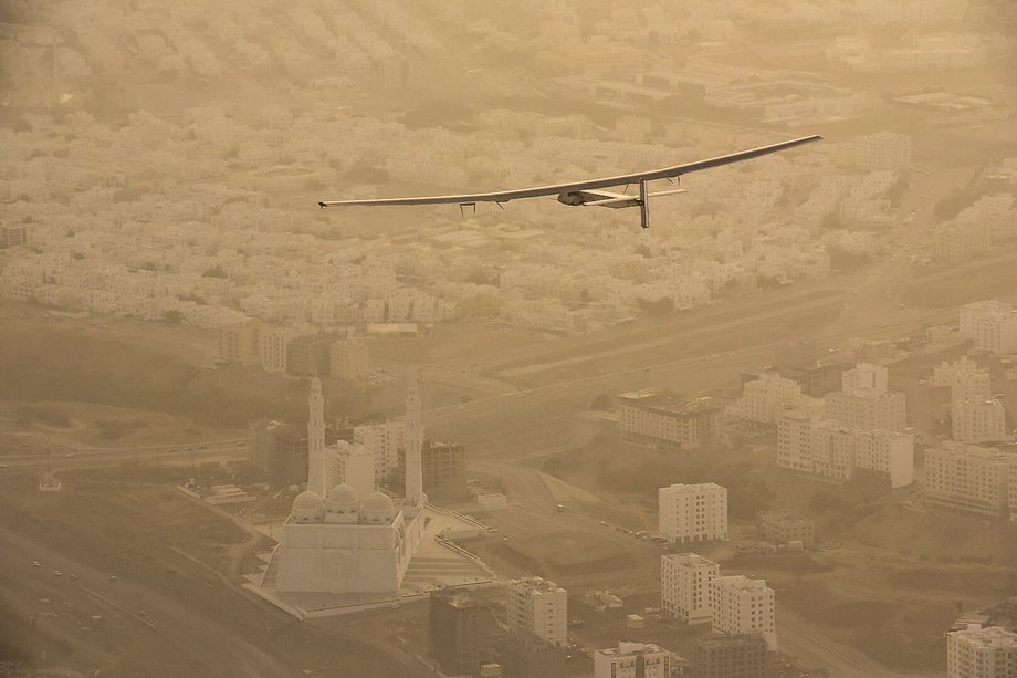 Solar Impulse 2 zbliża się do mety swojej podróży